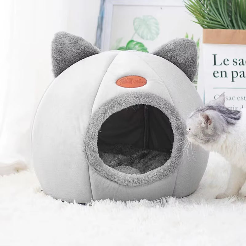Cute Warm Cat House – Non-Slip Semi Enclosed Bed