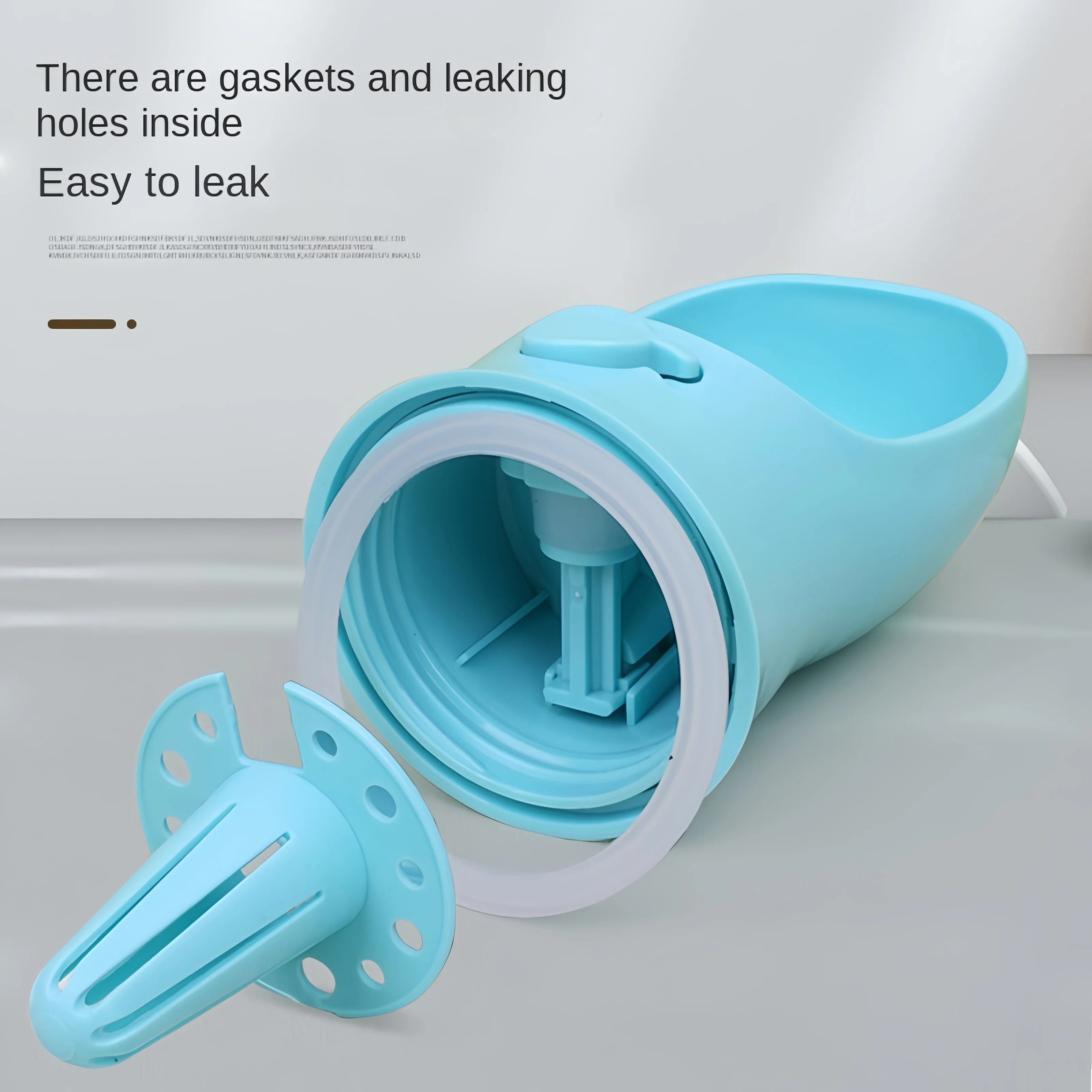 Dog & Cat Water Bottle – Food & Water Combo