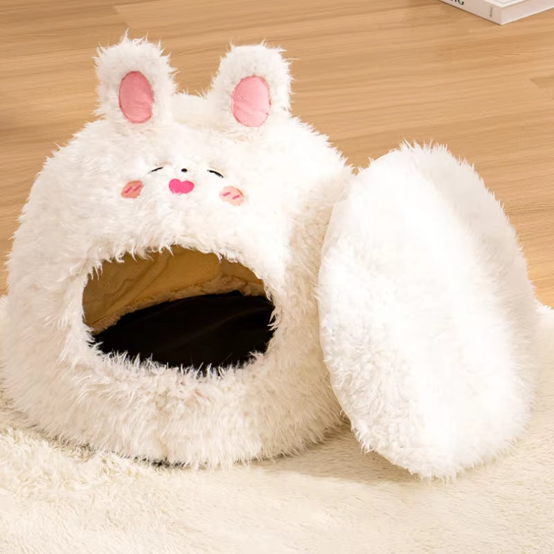 Comfortable Cat Bed – Plush & Suitable for Medium Cats